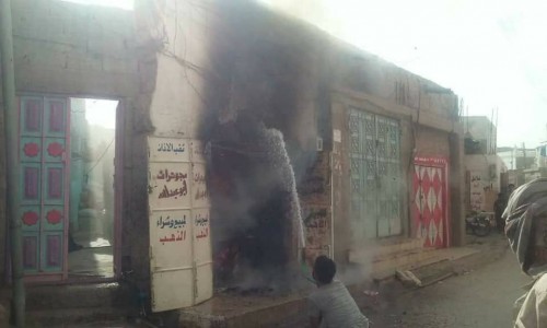 حريق هائل بأحد المحلات التجارية في سوق الحوطة