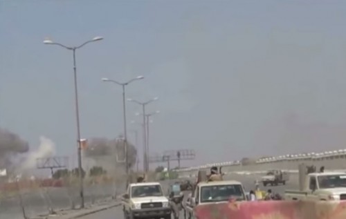 قصف حوثي متجدد على مواقع العمالقة شرق حيس بالحديدة