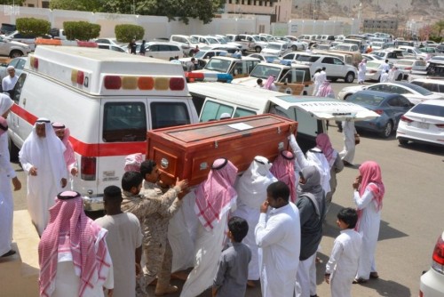 بالصور.. تشييع جثماني جنديين سعوديين استشهدا على حدود اليمن