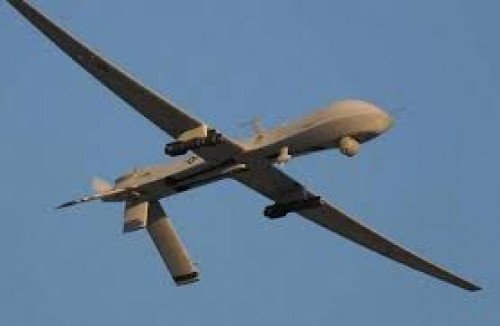 عاجل..إسقاط 11 طائرة مسيرة كانت تستهدف مجلس النواب بسيئون