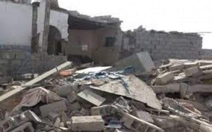 إصابة 4 مواطنين في قصف حوثي بالحديدة