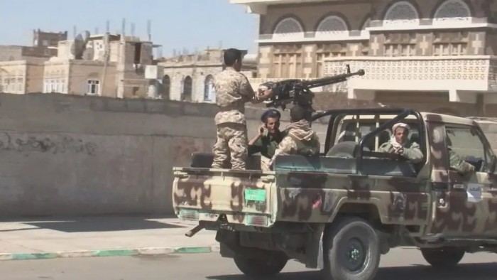 مليشيات الحوثي تنقل 100 مختطف إلى سجن مستحدث بصنعاء
