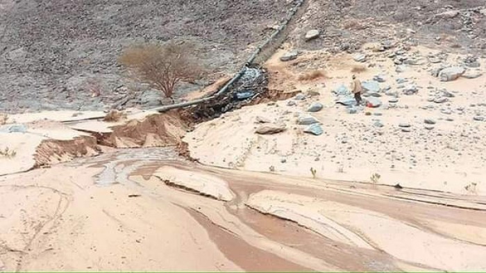 مصادر عمالية تتهم مليشيات الإخوان بتدمير أنابيب المياه في شبوة