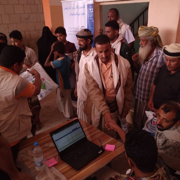 انتقالي المسيمير يواجه التلاعب في كشوف المساعدات بنظام البصمة