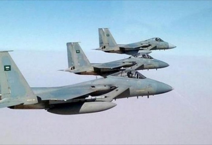 مقاتلات التحالف تقصف مواقع حوثية بحجة والجوف