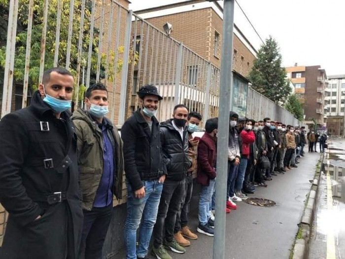 المبتعثون لروسيا يطالبون بمستحقاتهم.. والسفارة تستدعي الشرطة