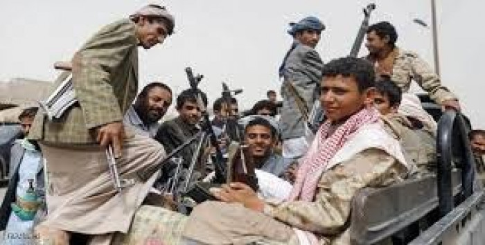 مليشيا الحوثي تقتحم معهدًا للغات بصنعاء بسبب اسمه