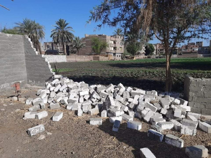 الحبس لصاحب شكوى تعدت عصابة على أرضه بإب