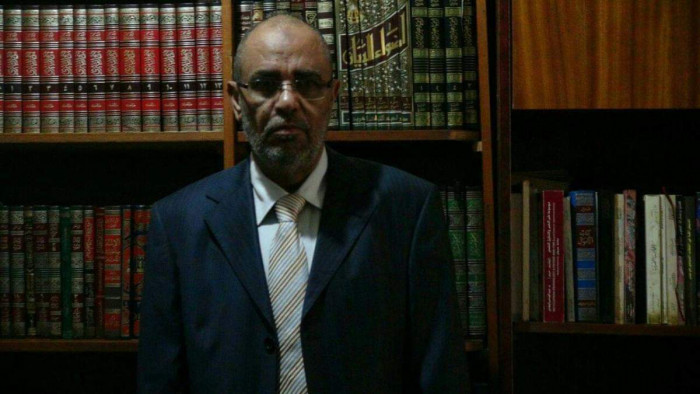 وفيات كورونا تتزايد في صنعاء.. والفيروس يخطف البروفسور العسلي