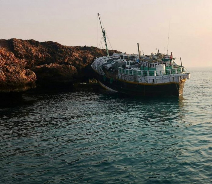 إنقاذ طاقم قارب جنوبي من الغرق قبالة سواحل عمان