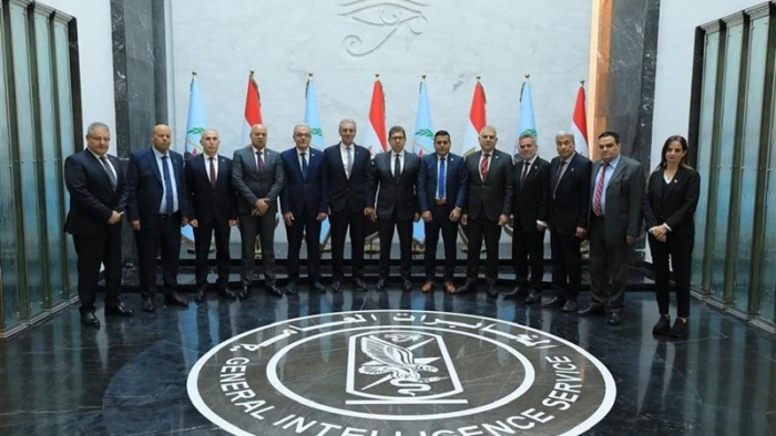 رئيس المخابرات المصرية يستقبل رئيس اللجنة الوطنية الفلسطينية لإدارة غزة